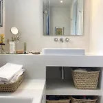La Colonial - 5 Minutes Walk From And 10 Minutes From Center Design Villa *