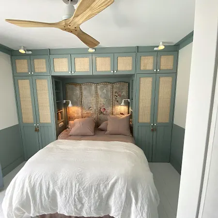 La Colonial - 5 Minutes Walk From And 10 Minutes From Center Design Villa
