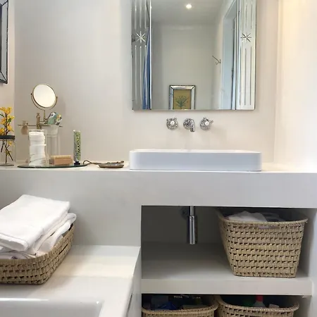 La Colonial - 5 Minutes Walk From And 10 Minutes From Center Design Villa *