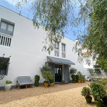 La Colonial - 5 Minutes Walk From And 10 Minutes From Center Design Villa Sitges