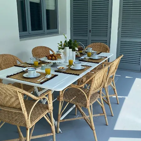 La Colonial - 5 Minutes Walk From And 10 Minutes From Center Design *