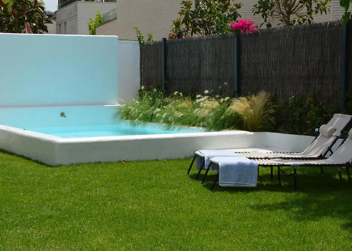 La Colonial - 5 Minutes Walk From And 10 Minutes From Center Design Villa