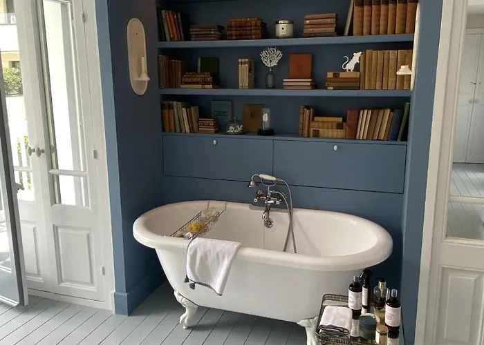 La Colonial - 5 Minutes Walk From And 10 Minutes From Center Design 시체스