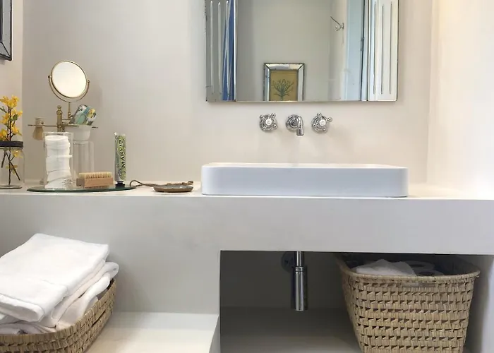 La Colonial - 5 Minutes Walk From And 10 Minutes From Center Design Villa *